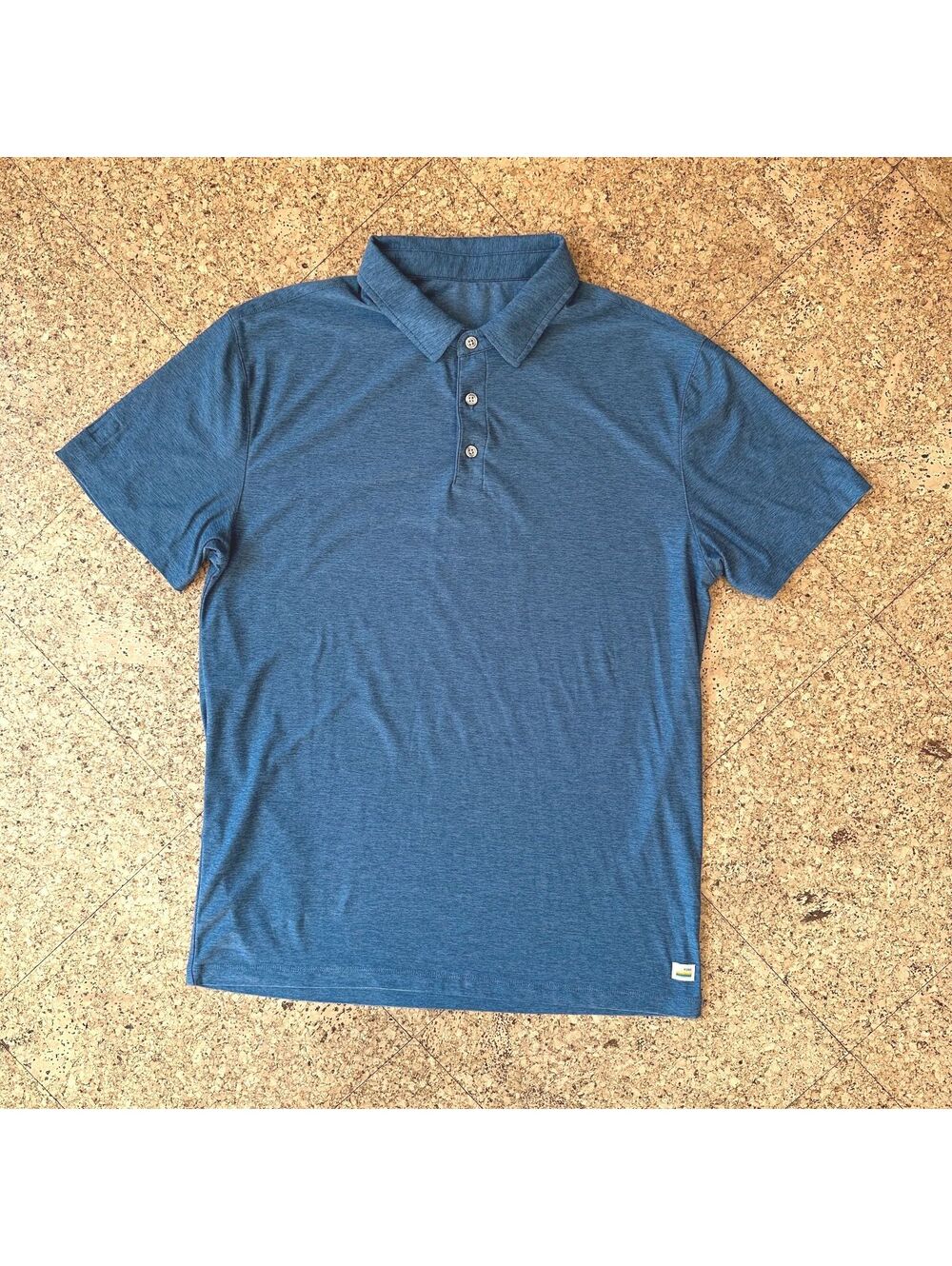 Vuori Strato Tech Polo Mens Medium Blue Heather Performance Stretch Short Sleeve